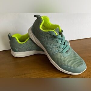 Vionic Athletic Shoes in Green and Neon Yellow